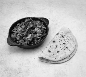 Bhindi Masala + Plain Tawa Roti (2 Pieces)