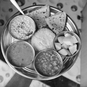 Super Thali