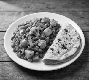Mix Veg + Tawa Roti (1 piece)