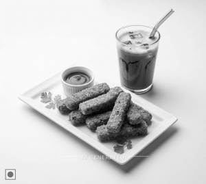 Veggie Finger + Cold Coffee