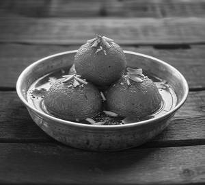 Gulab jamun [3 pieces]