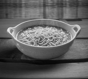 Plain soup maggi