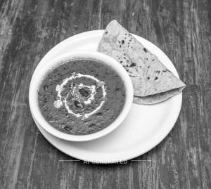 Dal Makhni + Plain Roti (2 pieces)