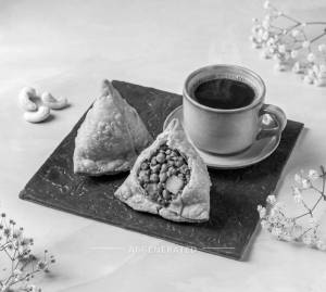 Samosa [2 Pieces] + Hot Coffee [1 Piece]
