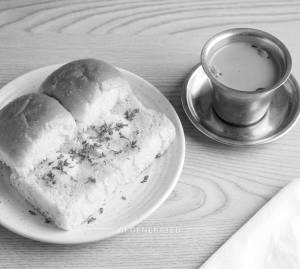Bun Maska + Tea