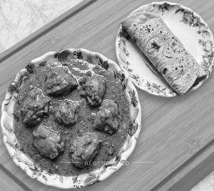 Butter chicken + Chapati (1 piece)