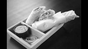 Malai Tikka Egg Roll