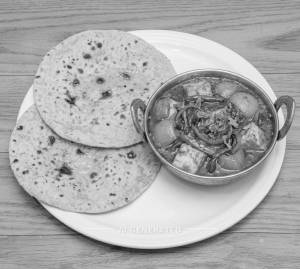 Paneer Do Pyaza + "Plain Tawa Roti" (2 pieces)