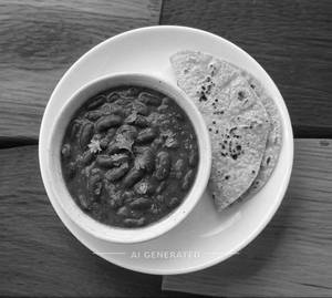 Rajma Masala + Plan Roti (2 Pieces)
