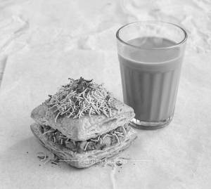 Sev Puff + Masala Tea Full