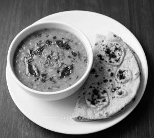 Daal Tadka + Tanduri Roti (2 pieces)