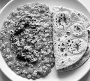 Dal Fry + Tawa Roti (2 Pieces)                