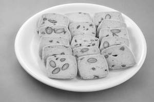 Badam Pista Biscuit [300 G]
