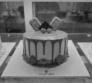 Lotus Biscoff Special Eggless Cake [1 Pound]
