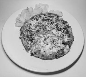 Cheese Onion Capsicum Pizza
