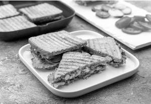 Cheese Cottage Sandwich