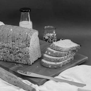 Brown Bread (300 Gm)