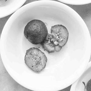 Refined Gulab Jamun [2 Pieces]                   