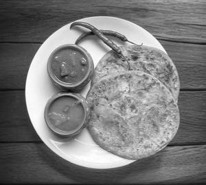 Aloo Paratha ( 2 ) with kechup