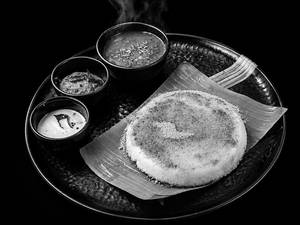 Ghee Podi Thatti Idli
