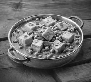 Mutter Paneer