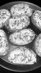 Garlic breads [4 pieces]
