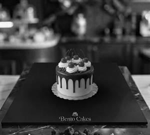 Mini Black Forest Eggless Cake 250gms