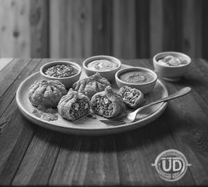 Paneer fried momos [5 pieces]