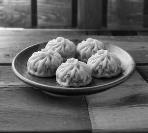 Chicken momos [5 pieces]