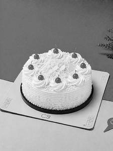 White Forest Cake