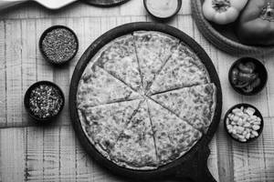Four Cheese Pizza Jain