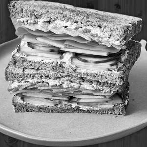 Peanut Salad Sandwich