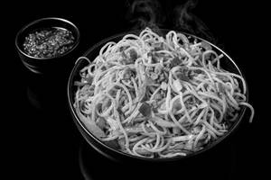 Veg Hakka Noodles