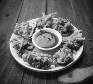Pyaj Pakoda [10 Pieces]