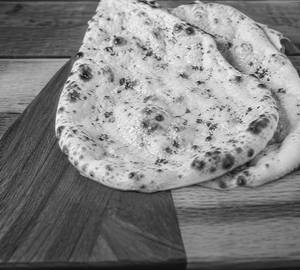 Garlic naan