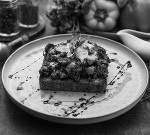 Spinach And Mushroom Siracha French Toast