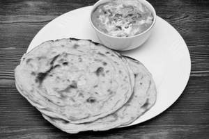 Kadhai Paneer With 4 Chapati