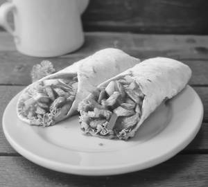 Classic Roll Shawarma