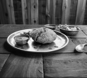 Kachori [1 Piece]