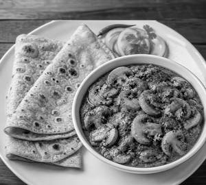 Roti (4 Pc.) + Mushroom Masala