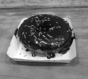 Dutch chocolate doughnut 100gm