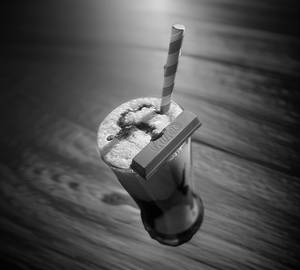 Kitkat milkshake 