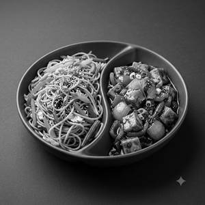 Veg Chowmein With Chilli Paneer (1 Bowl
