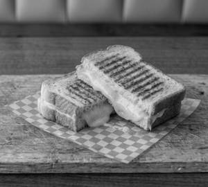 Plain cheese sandwich