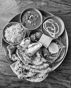 Punjabi Special Thali With Tandoori Kulcha & Roti