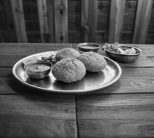 Kachori Combo [3 Pieces]