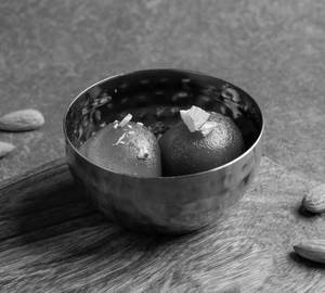 Gulab Jamun 