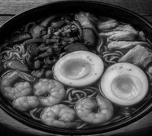 Prawns Teriyaki Ramen [Red Miso,Hondashi Broth,Wakame,Dobanjan]
