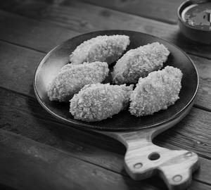 Chicken Kurkure Momo