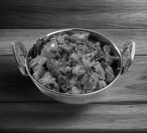 Veg Kolhapuri [Serves 2 ]